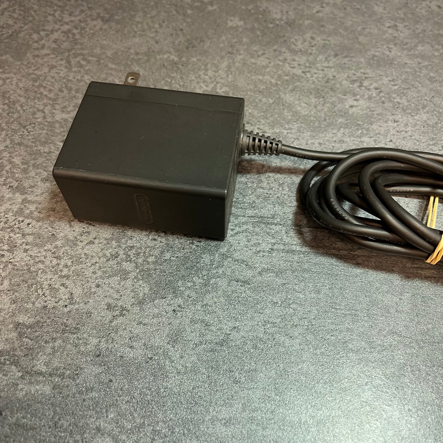 Chargeur officiel Nintendo Switch – prise US