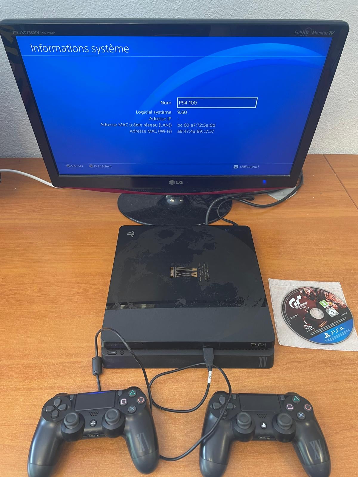Console PS4 Slim 1 To Final Fantasy XV + 2 manettes