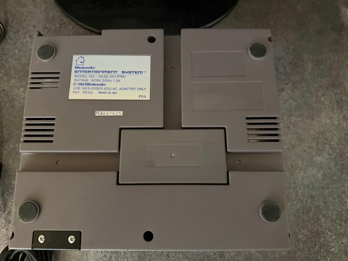 Console Nintendo nes + 2 manettes