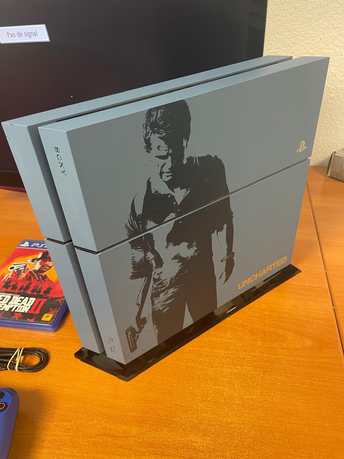 Console PS4 Edition Uncharted