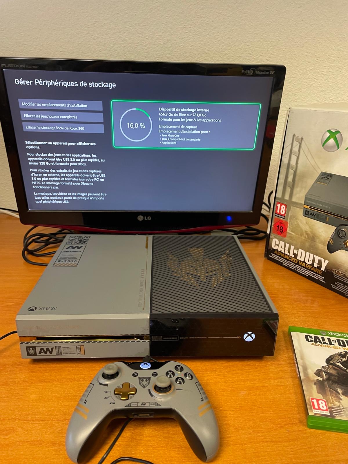 Console Xbox One Call of Duty en boîte