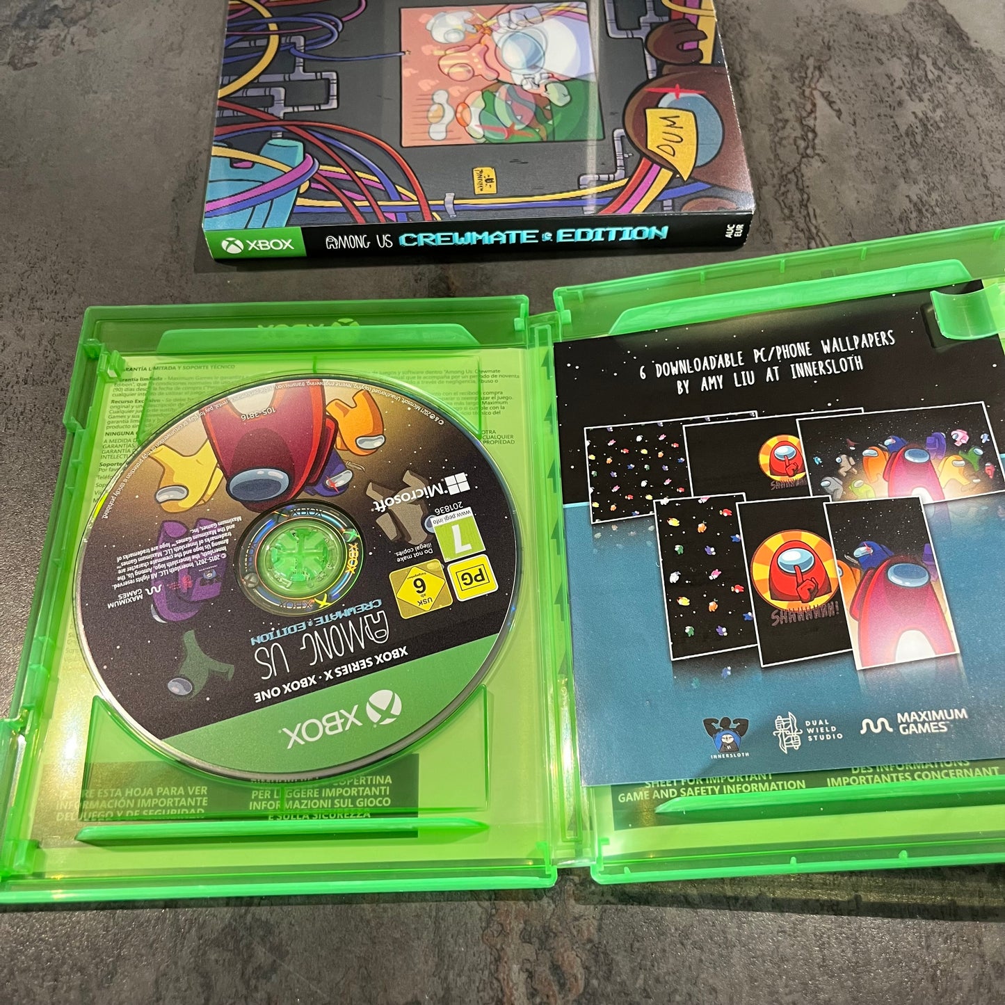 Among Us Crewmate Edition Xbox Series X / One