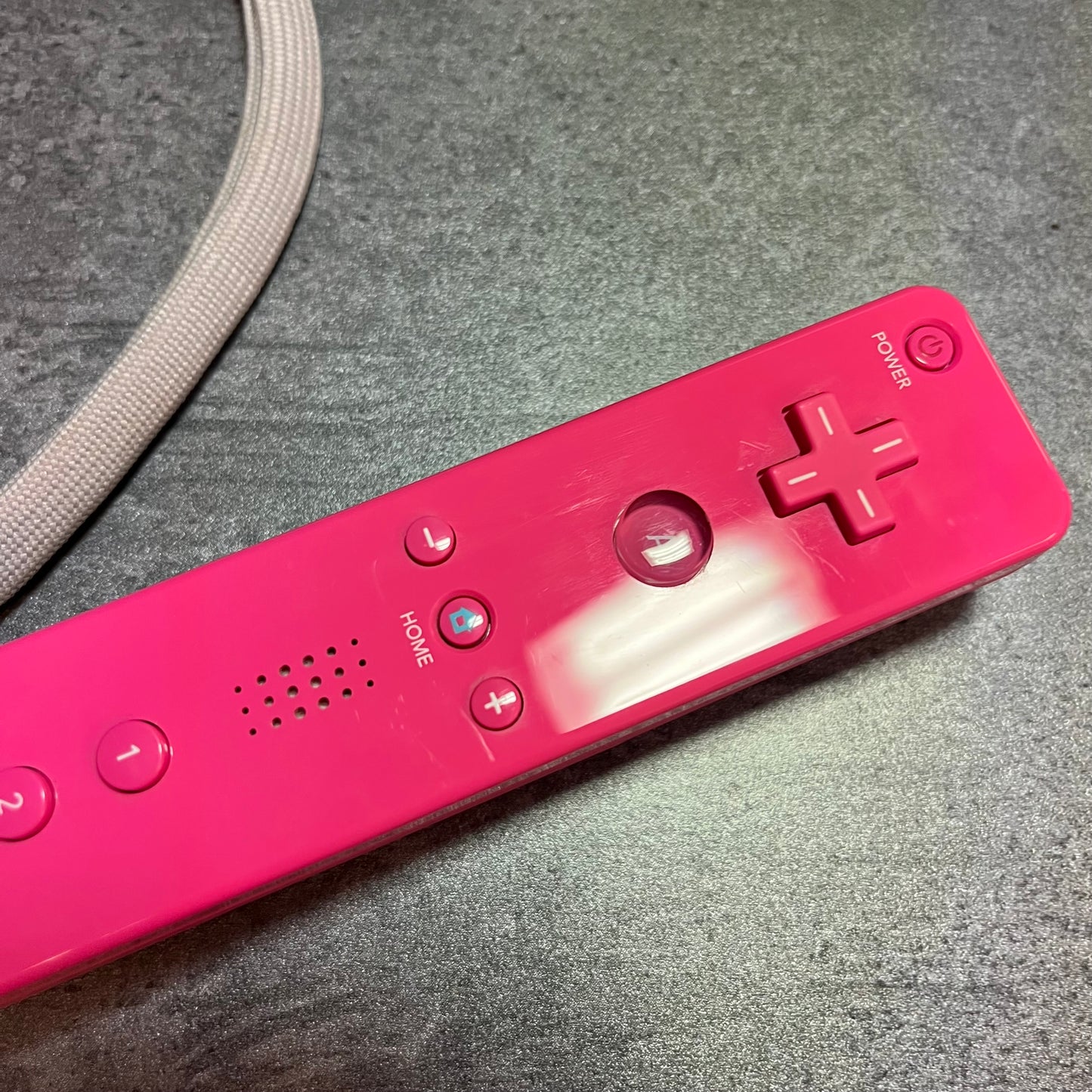 Manette Wii rose officielle