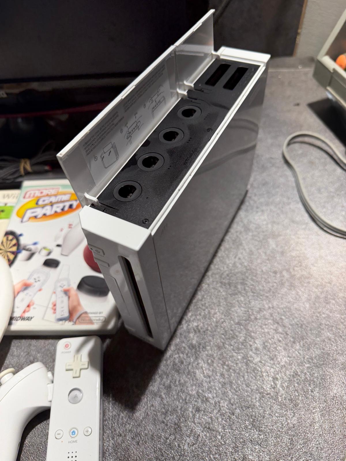 Console Wii + Mario Tennis