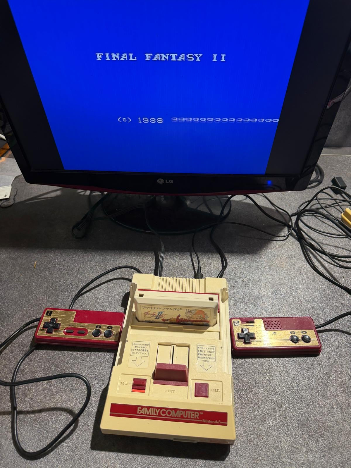 Console Family Computer (NES japonaise) bien lire