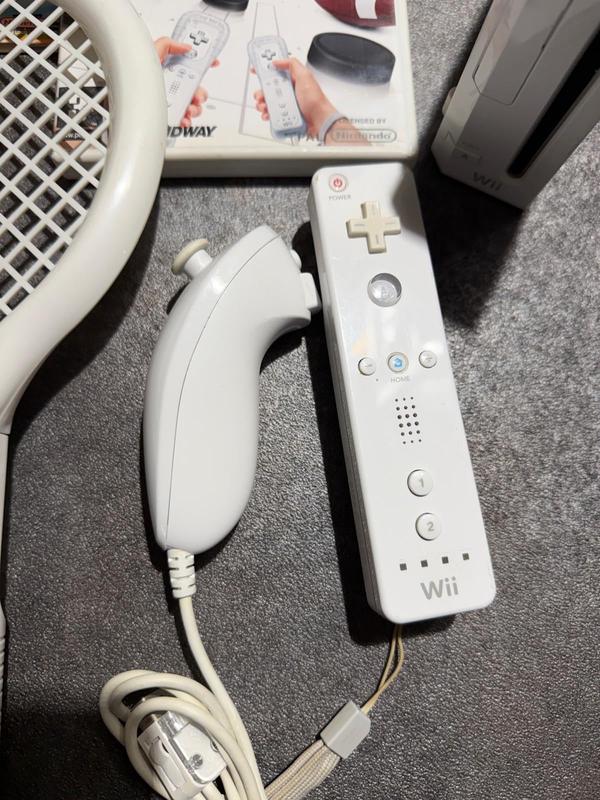 Console Wii + Mario Tennis