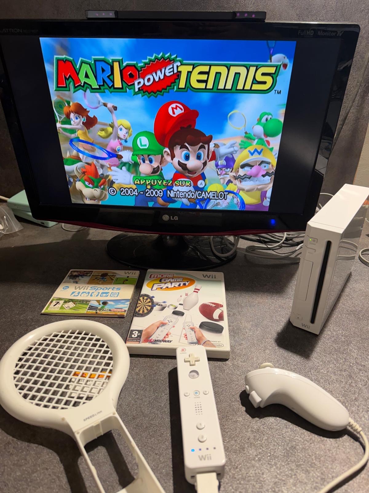 Console Wii + Mario Tennis