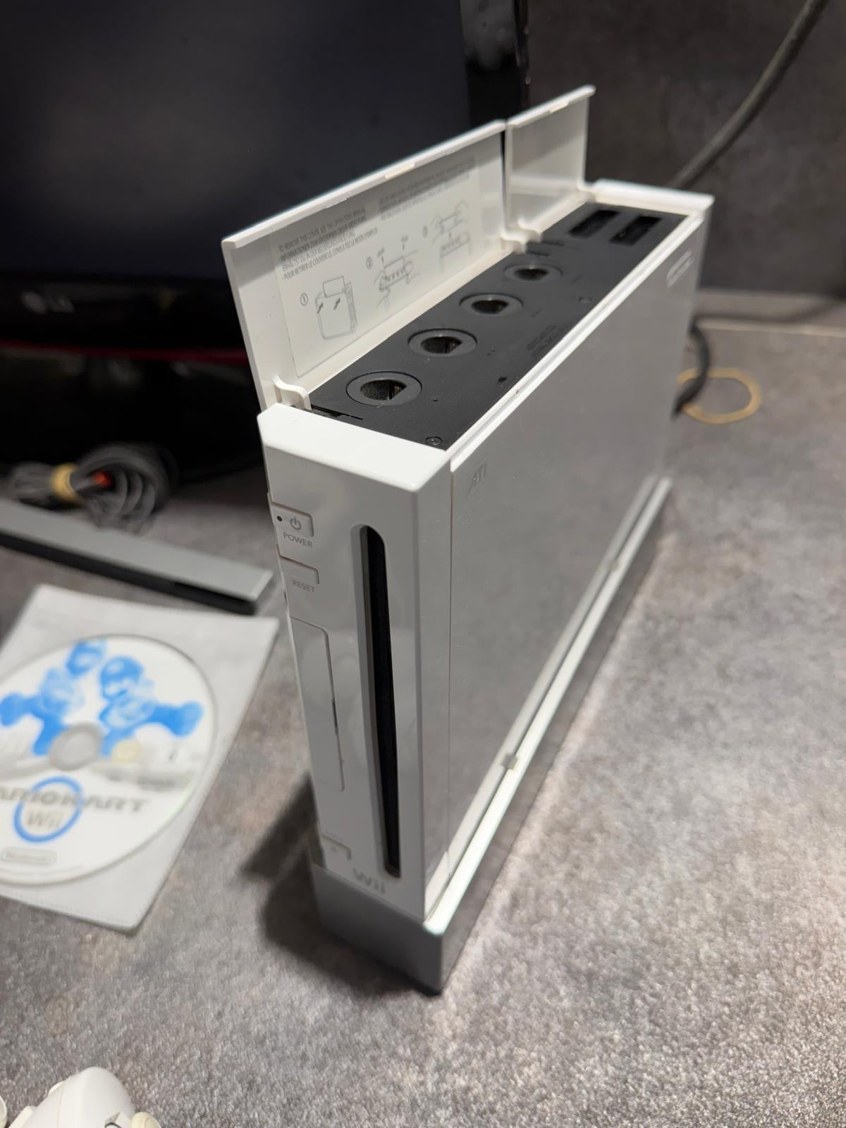 Console Wii + Mario Kart HDMI