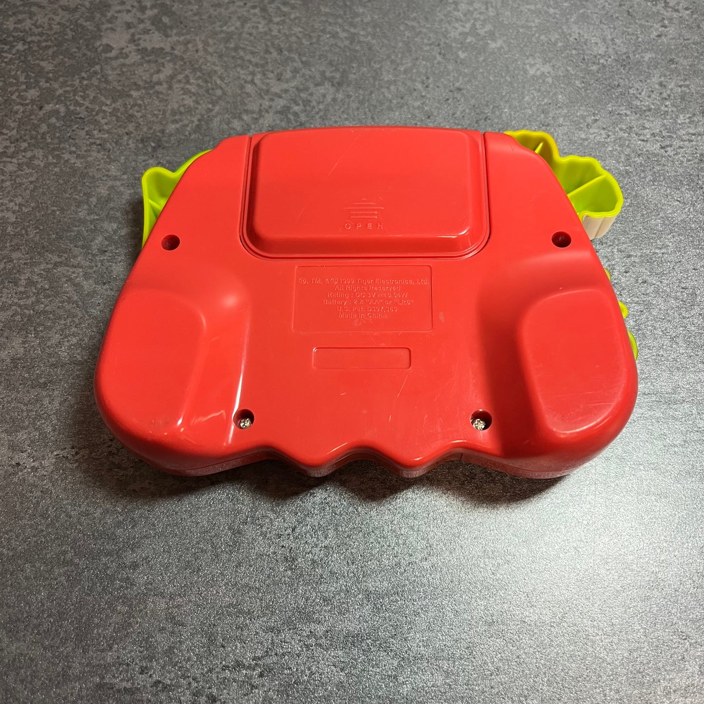 Jeu électronique Tiger Les Razmoket 1999