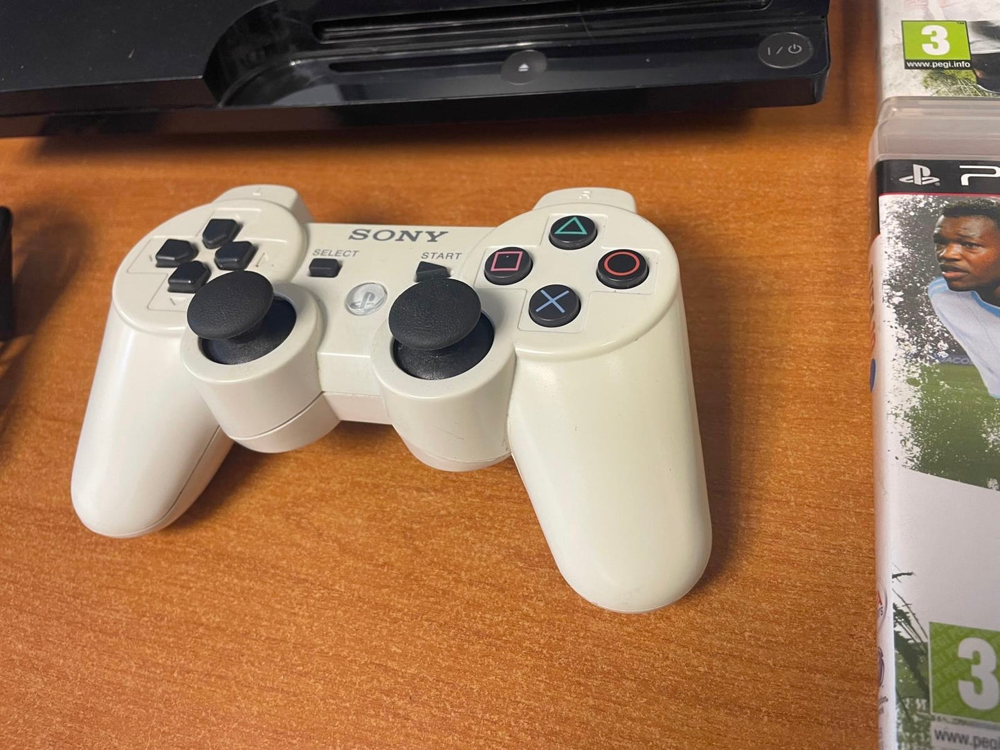 Console PS3 Slim 320 Go