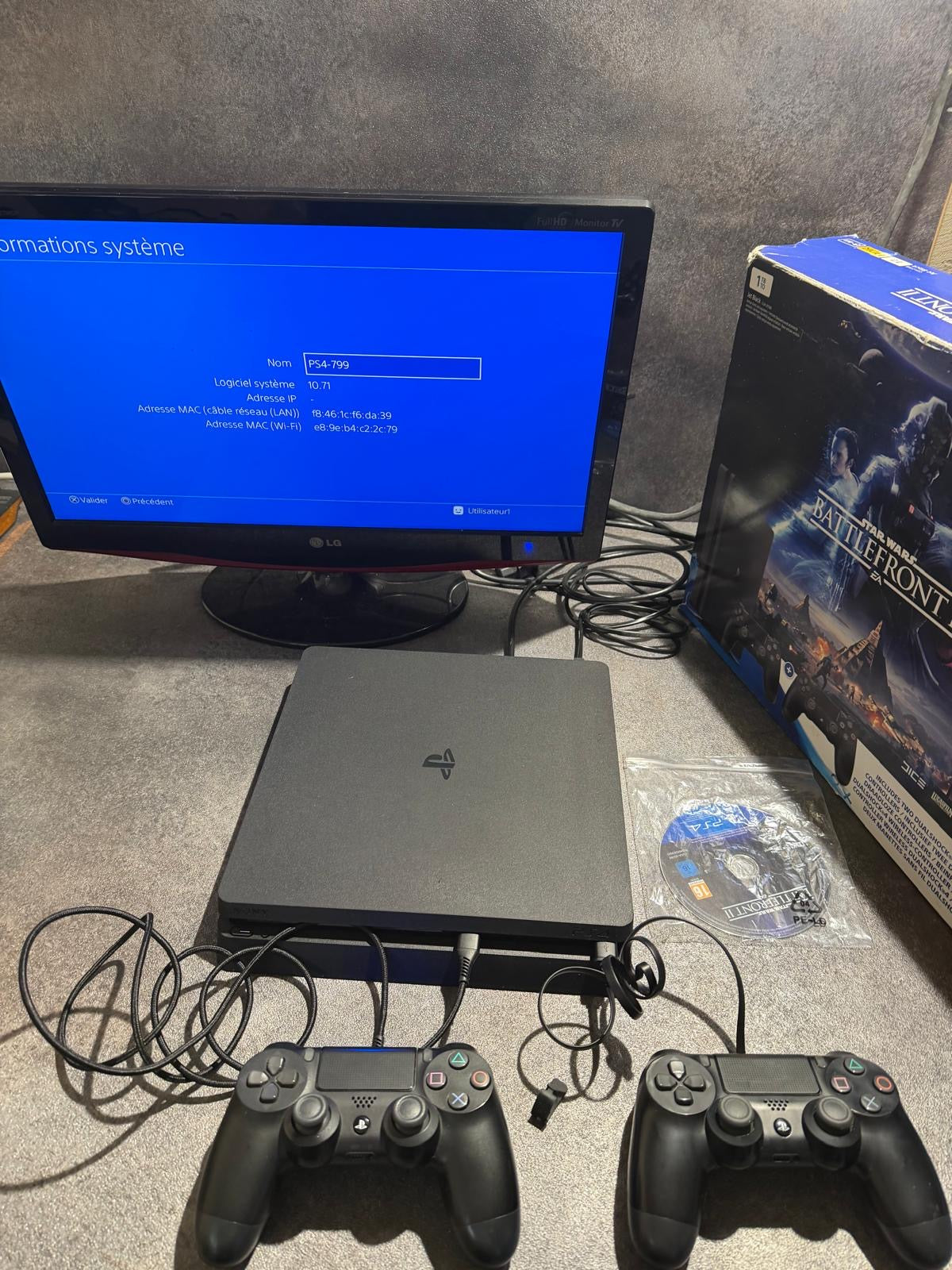 Console PS4 Star Wars Battlefront 2 en boîte