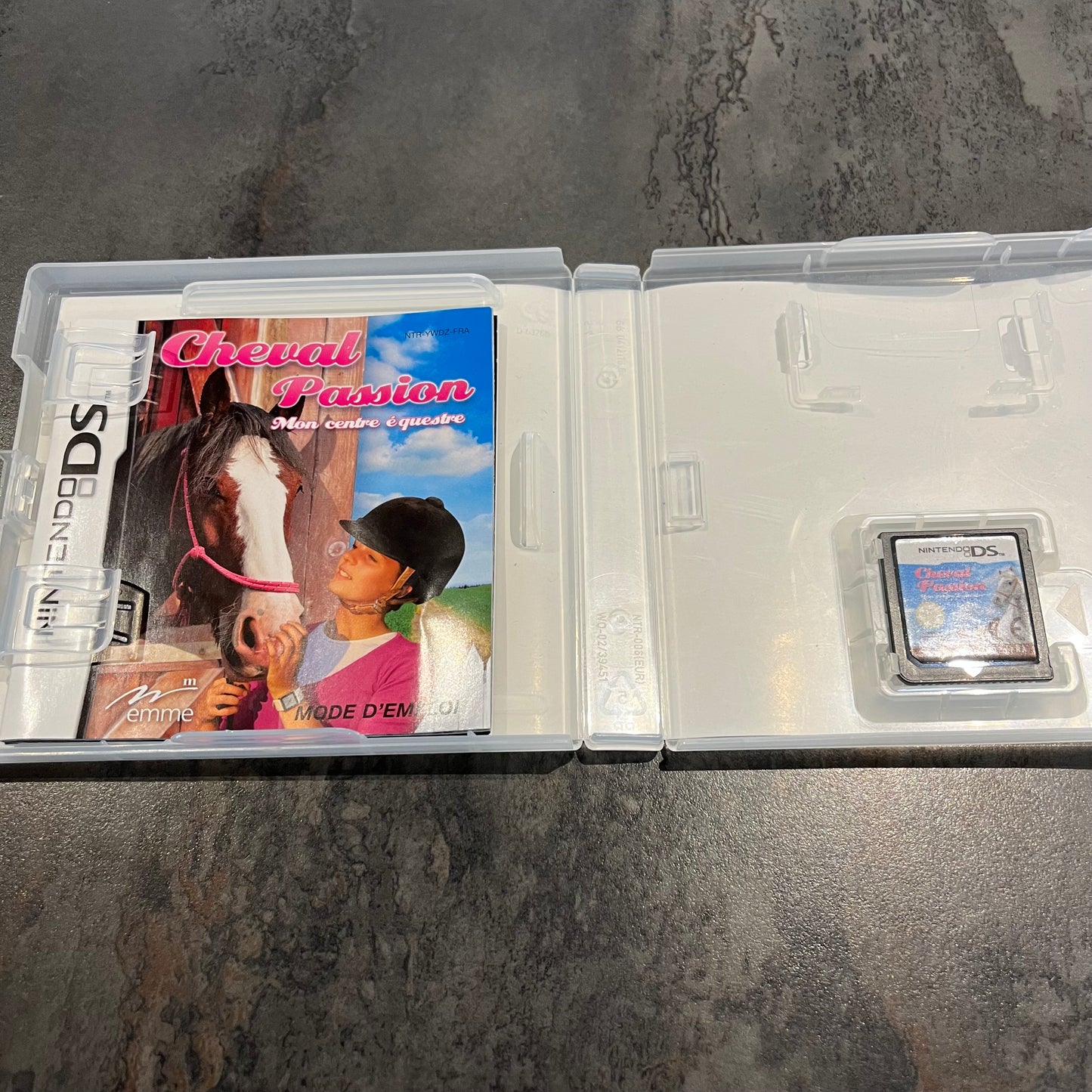 Cheval Passion Mon centre équestre Nintendo DS