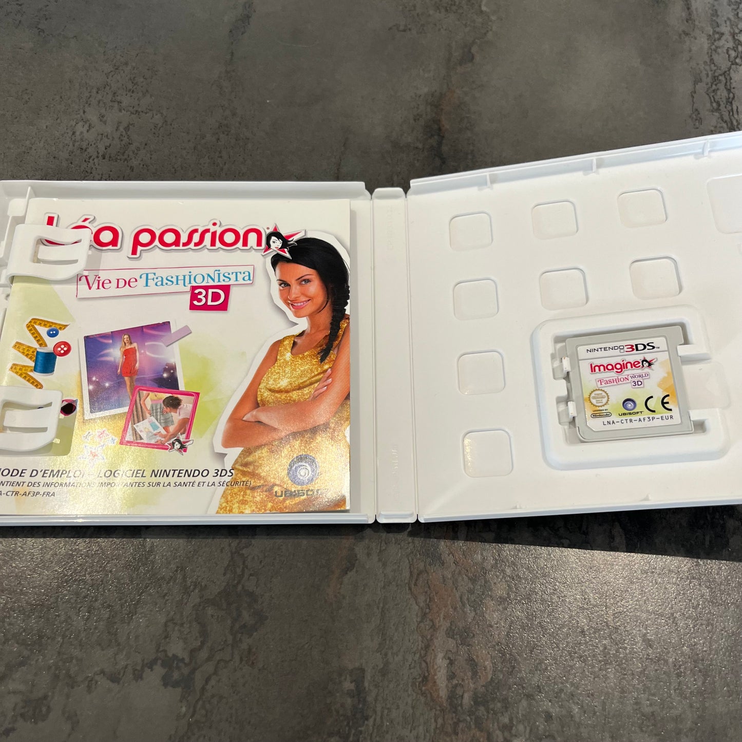 Léa Passion Vie de Fashionista 3D 3DS