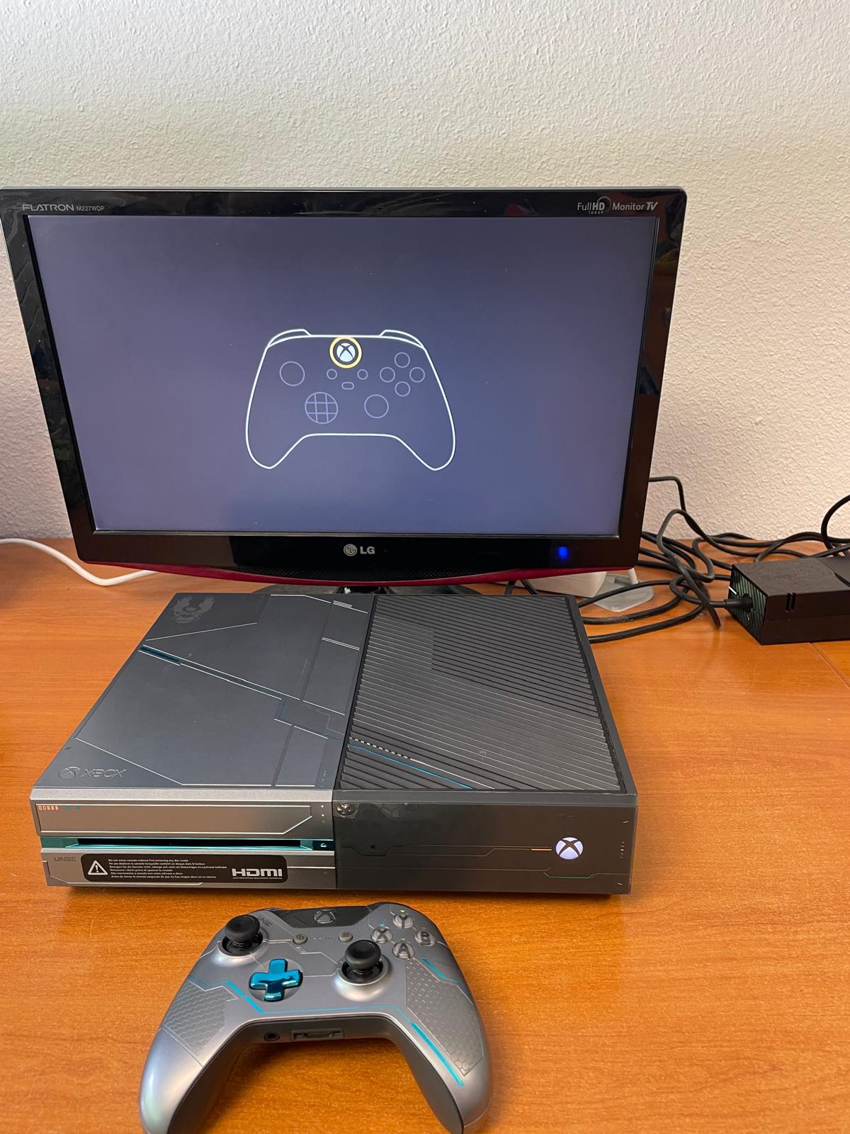 Xbox One Halo Edition