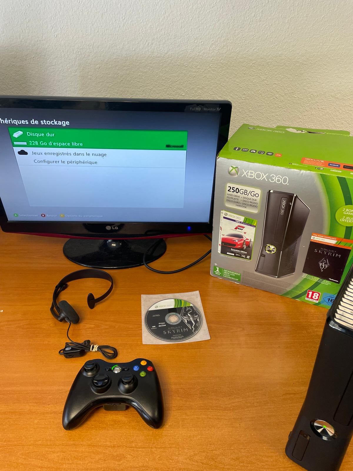 Console Xbox 360 250 GO + Kinect + boîte