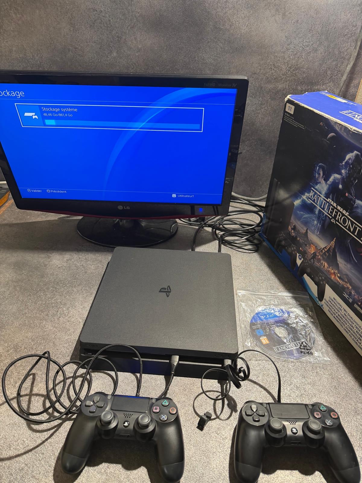 Console PS4 Star Wars Battlefront 2 en boîte