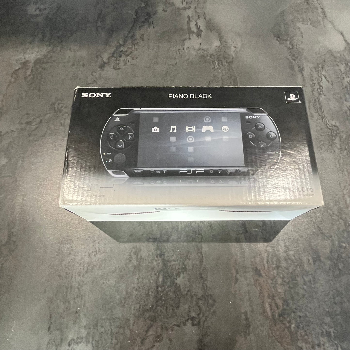 Console PSP Piano Black (PSP-2000) japonaise