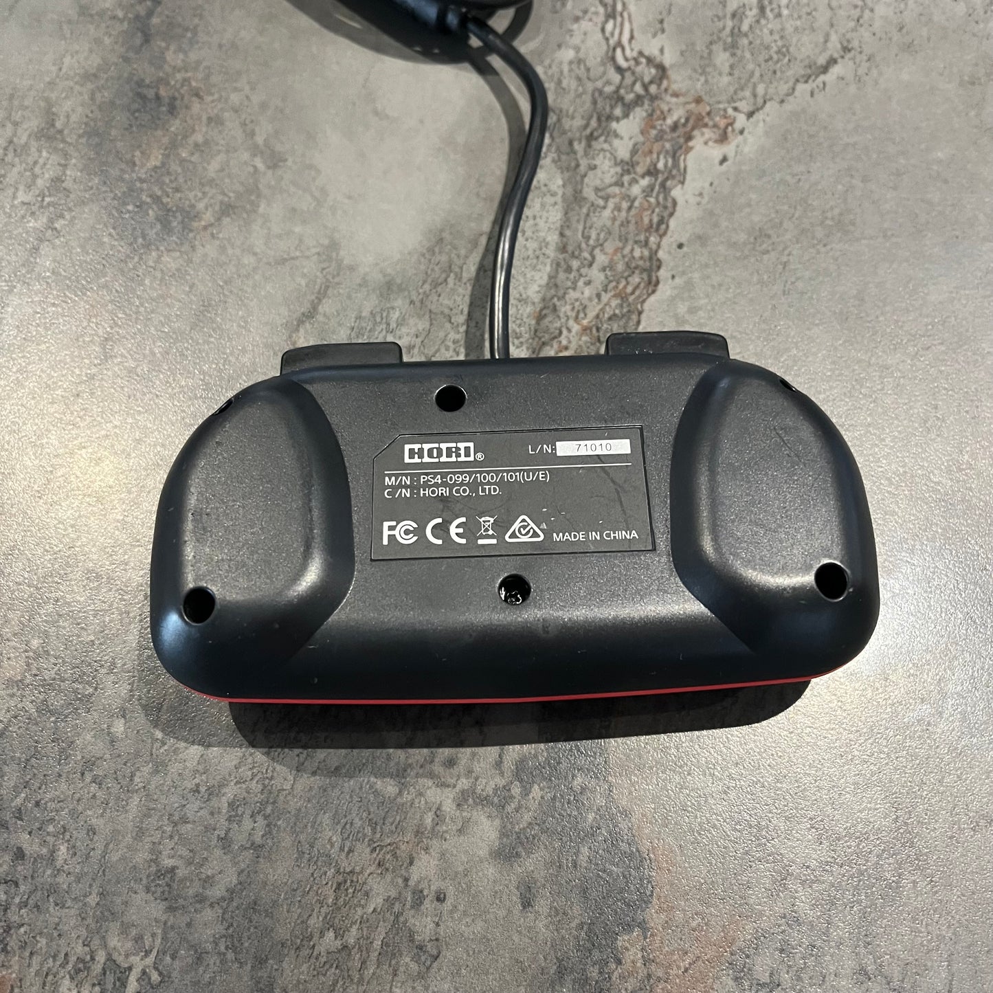 Manette Hori rouge PS4