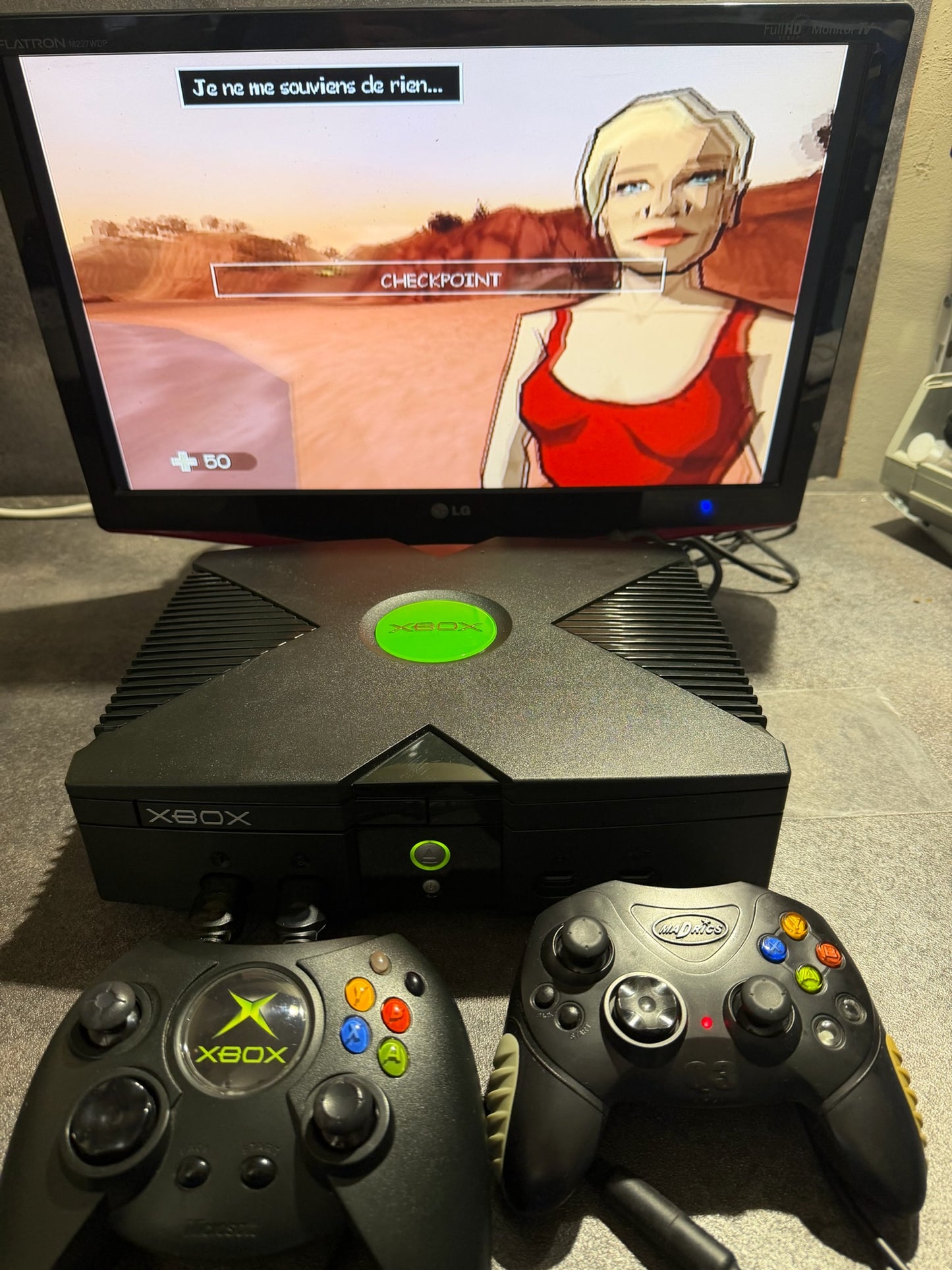 Console Xbox première génération + 2 manettes