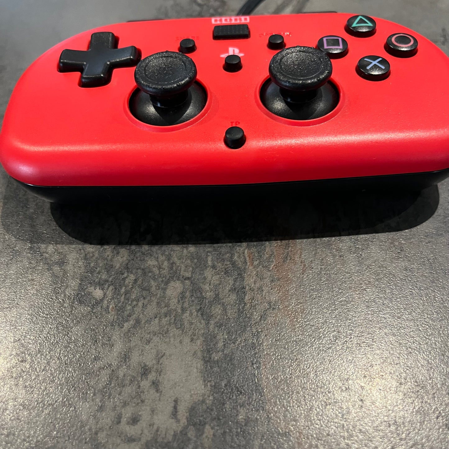 Manette Hori rouge PS4