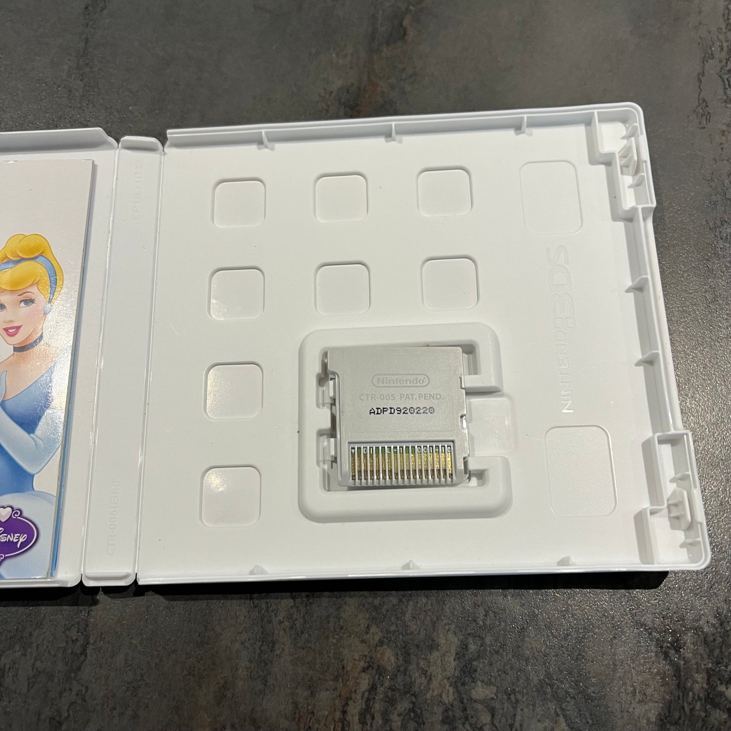 Disney Princesses Mon Royaume Enchanté 3DS